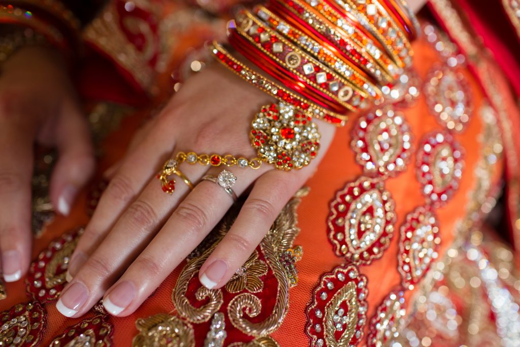close up picture of engagement ring